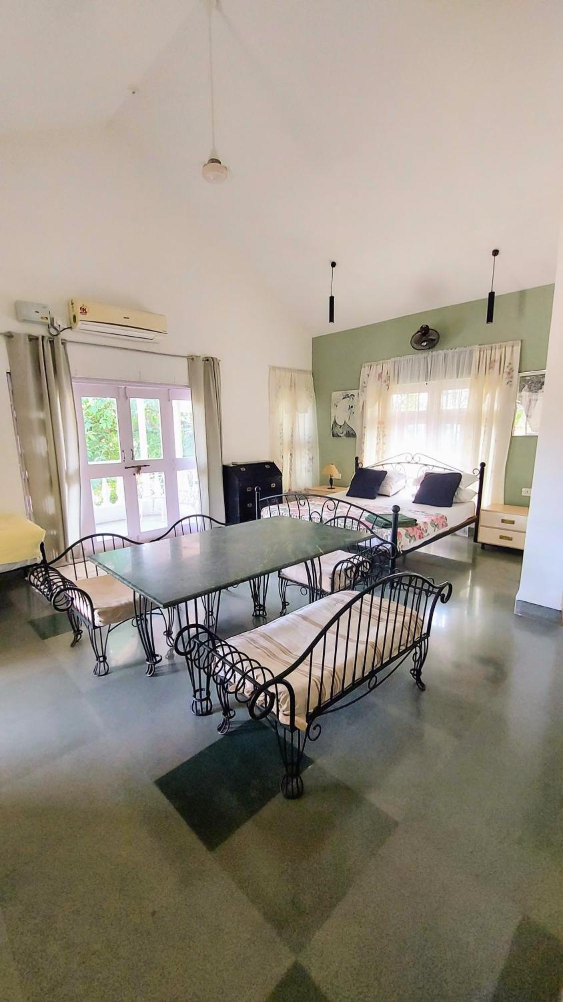 Lonavala Francis Villa Exclusive 4-Bedroom Family Retreat With Pool 외부 사진