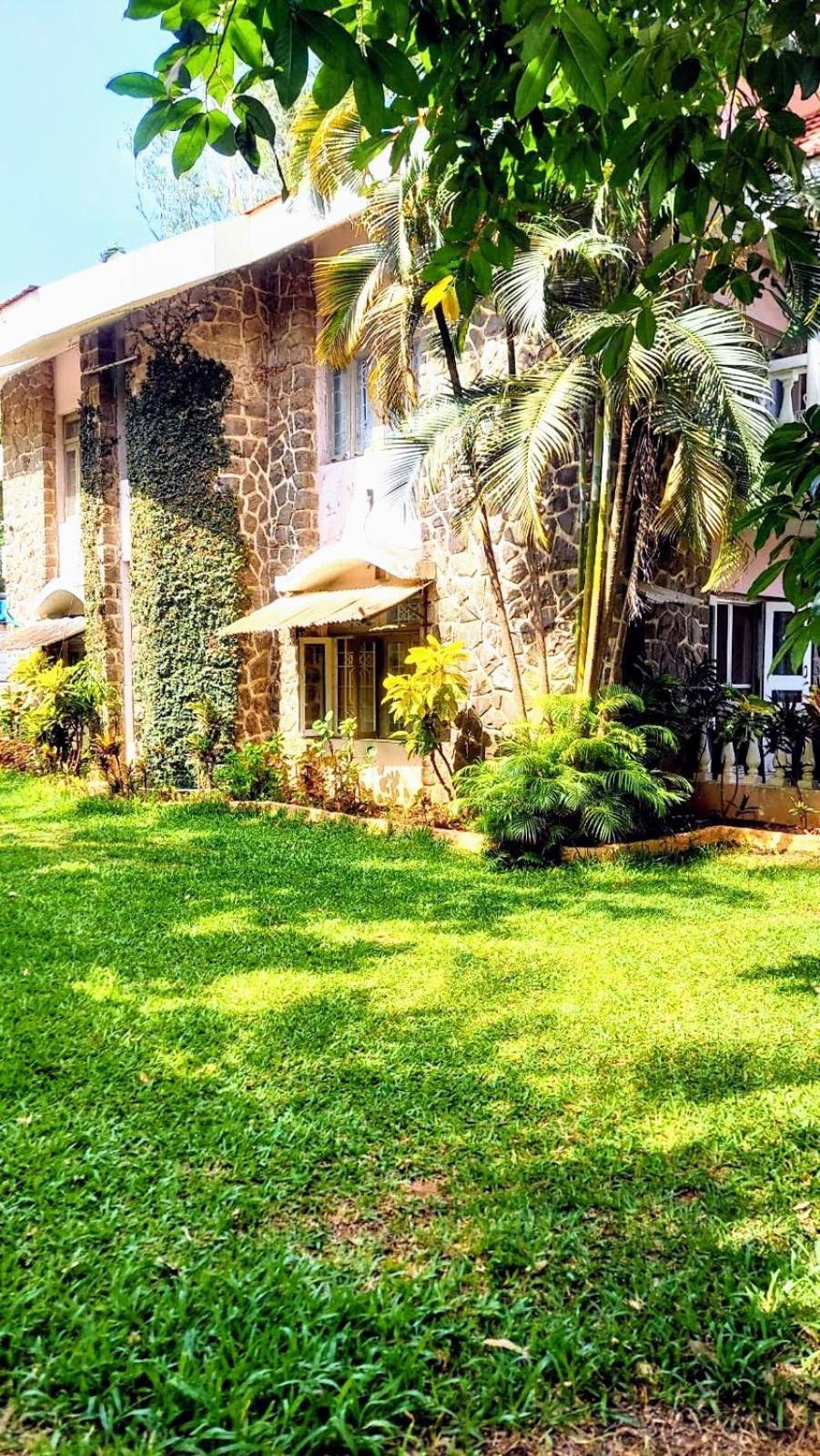 Lonavala Francis Villa Exclusive 4-Bedroom Family Retreat With Pool 외부 사진